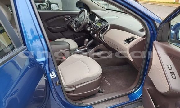 Buy Used Hyundai Tucson Blue Car in Luanda in Luanda Province Buy Used Hyundai Tucson Blue Car in Luanda in Luanda Province