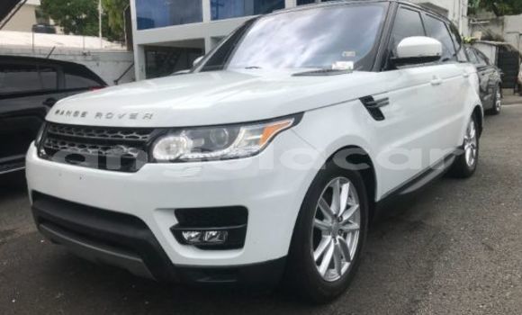 Acheter Occasion Voiture Range Rover Range Rover Blanc à Luanda, Province de Luanda Acheter Occasion Voiture Range Rover Range Rover Blanc à Luanda, Province de Luanda