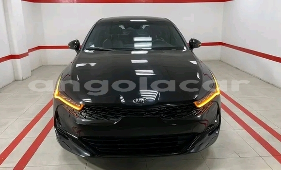 Comprar Usado Kia K5 Outro Carro em Luanda em Luanda Province