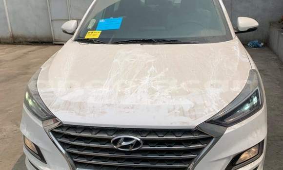 Acheter Occasion Voiture Hyundai Tucson Blanc à Luanda, Province de Luanda