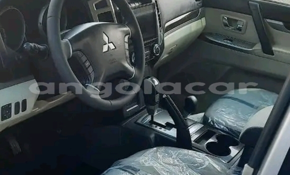 Buy Used Mitsubishi Pajero Other Car in Luanda in Luanda Province Buy Used Mitsubishi Pajero Other Car in Luanda in Luanda Province