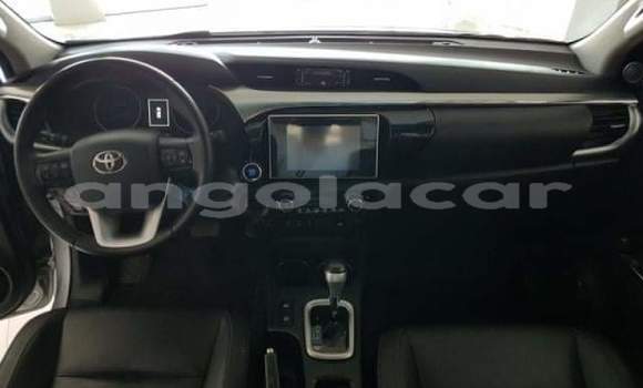 Acheter Occasion Voiture Toyota Hiluxe VIGO Autre à Luanda, Province de Luanda Acheter Occasion Voiture Toyota Hiluxe VIGO Autre à Luanda, Province de Luanda