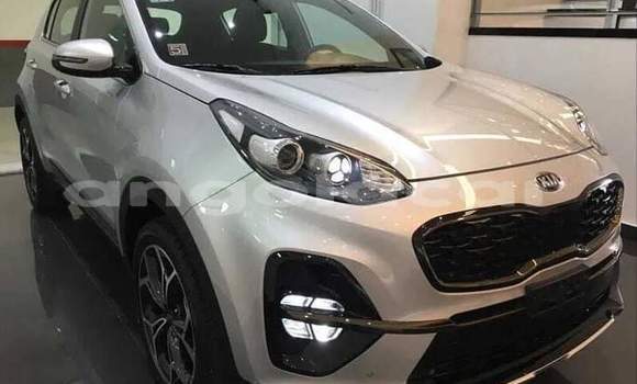 Comprar Usado Kia Sportage Outro Carro em Luanda em Luanda Province