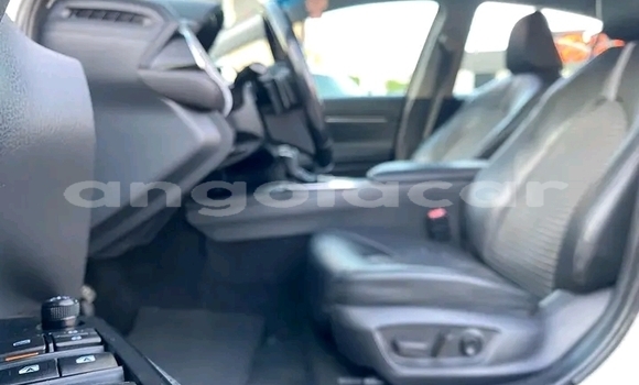 Acheter Occasion Voiture Toyota Camry Blanc à Luanda, Province de Luanda Acheter Occasion Voiture Toyota Camry Blanc à Luanda, Province de Luanda