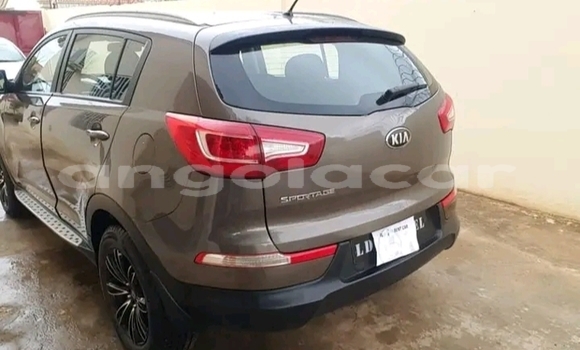 Buy Used Kia Sportage Brown Car in Luanda in Luanda Province Buy Used Kia Sportage Brown Car in Luanda in Luanda Province
