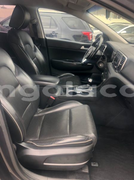 Big with watermark kia sportage luanda province luanda 29053