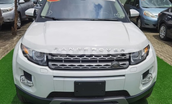 Acheter Occasion Voiture Land Rover Range Rover Evoque Blanc à Luanda, Province de Luanda Acheter Occasion Voiture Land Rover Range Rover Evoque Blanc à Luanda, Province de Luanda