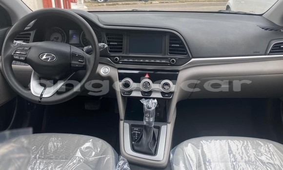 Buy Used Hyundai Elantra Black Car in Luanda in Luanda Province Buy Used Hyundai Elantra Black Car in Luanda in Luanda Province