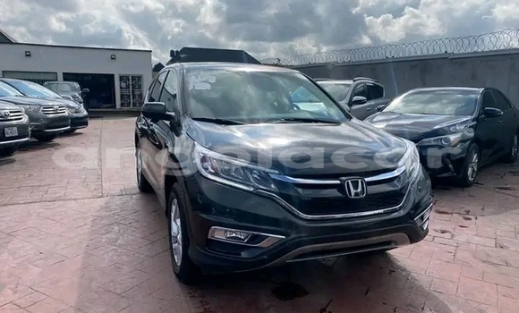 Comprar Usado Honda CR–V Branco Carro em Luanda em Luanda Province Comprar Usado Honda CR–V Branco Carro em Luanda em Luanda Province