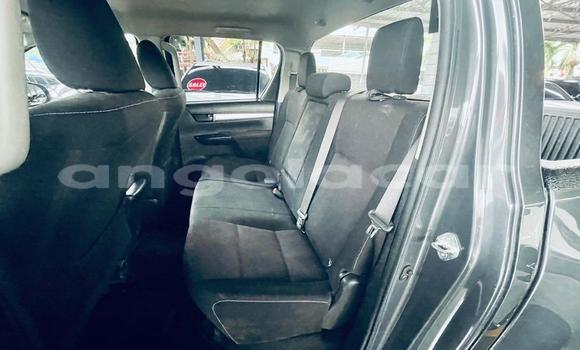 Comprar Usado Toyota Hilux Preto Carro em Luanda em Luanda Province Comprar Usado Toyota Hilux Preto Carro em Luanda em Luanda Province