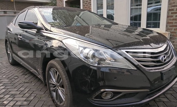 Acheter Occasion Voiture Hyundai Azera Noir à Luanda, Province de Luanda Acheter Occasion Voiture Hyundai Azera Noir à Luanda, Province de Luanda