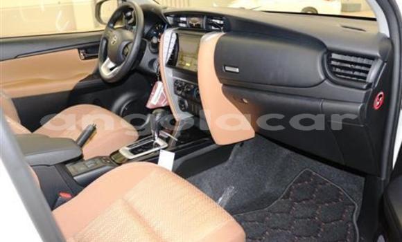 Comprar Usado Toyota Fortuner Branco Carro em Luanda em Luanda Province Comprar Usado Toyota Fortuner Branco Carro em Luanda em Luanda Province