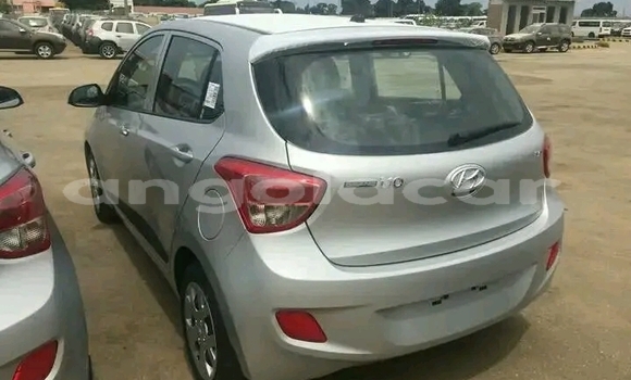 Comprar Usado Hyundai i10 Prata Carro em Luanda em Luanda Province Comprar Usado Hyundai i10 Prata Carro em Luanda em Luanda Province