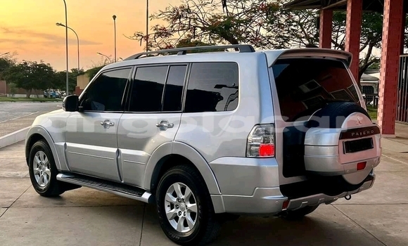 Comprar Usado Mitsubishi Pajero Sport Outro Carro em Luanda em Luanda Province Comprar Usado Mitsubishi Pajero Sport Outro Carro em Luanda em Luanda Province