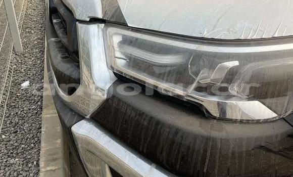 Buy Used Toyota Hilux Black Car in Luanda in Luanda Province Buy Used Toyota Hilux Black Car in Luanda in Luanda Province