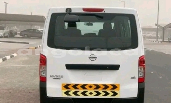 Acheter Occasion Voiture Nissan Urvan Blanc à Luanda, Province de Luanda Acheter Occasion Voiture Nissan Urvan Blanc à Luanda, Province de Luanda