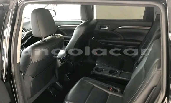 Buy Used Toyota Highlander Black Car in Luanda in Luanda Province Buy Used Toyota Highlander Black Car in Luanda in Luanda Province