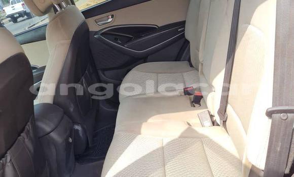 Comprar Usado Hyundai Santa Fe Vermelho Carro em Luanda em Luanda Province Comprar Usado Hyundai Santa Fe Vermelho Carro em Luanda em Luanda Province