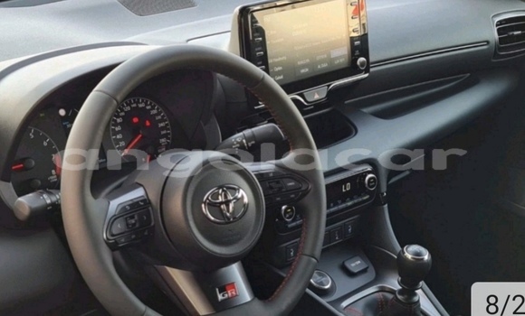 Comprar Usado Toyota Yaris Vermelho Carro em Luanda em Luanda Province Comprar Usado Toyota Yaris Vermelho Carro em Luanda em Luanda Province