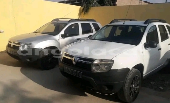 Buy Used Renault Duster White Car in Luanda in Luanda Province Buy Used Renault Duster White Car in Luanda in Luanda Province