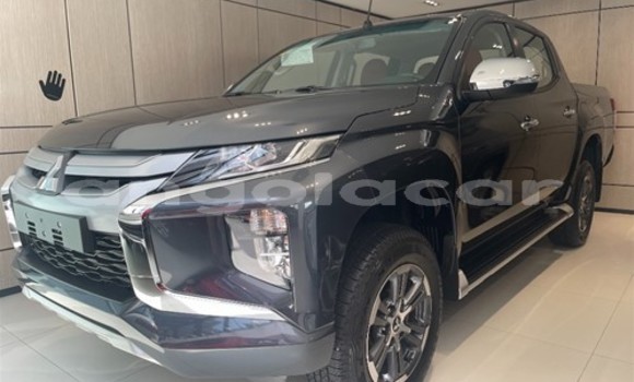 Buy Used Mitsubishi L200 Other Car in Luanda in Luanda Province