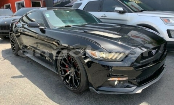 Acheter Occasion Voiture Ford Mustang Noir à Luanda, Province de Luanda Acheter Occasion Voiture Ford Mustang Noir à Luanda, Province de Luanda