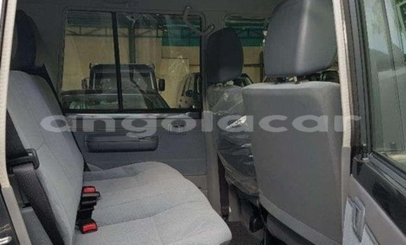 Buy Used Toyota Land Cruiser Black Car in Luanda in Luanda Province Buy Used Toyota Land Cruiser Black Car in Luanda in Luanda Province