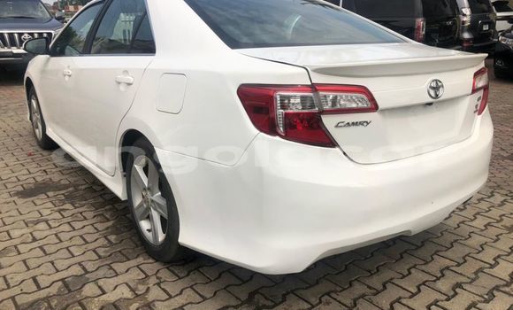 Comprar Usado Toyota Camry Branco Carro em Luanda em Luanda Province Comprar Usado Toyota Camry Branco Carro em Luanda em Luanda Province