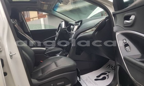 Buy Used Hyundai Santa Fe White Car in Luanda in Luanda Province Buy Used Hyundai Santa Fe White Car in Luanda in Luanda Province