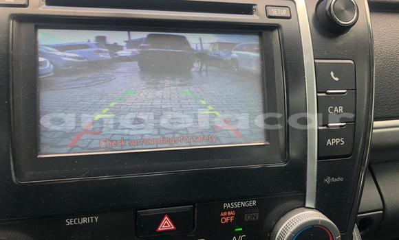 Buy Used Toyota Camry White Car in Luanda in Luanda Province Buy Used Toyota Camry White Car in Luanda in Luanda Province