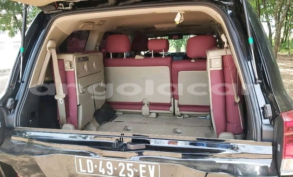 Acheter Occasion Voiture Toyota Land Cruiser Noir à Luanda, Province de Luanda Acheter Occasion Voiture Toyota Land Cruiser Noir à Luanda, Province de Luanda