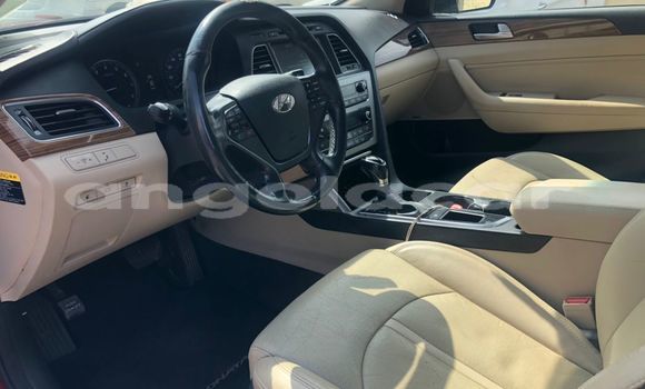 Comprar Usado Hyundai Sonata Vermelho Carro em Luanda em Luanda Province Comprar Usado Hyundai Sonata Vermelho Carro em Luanda em Luanda Province