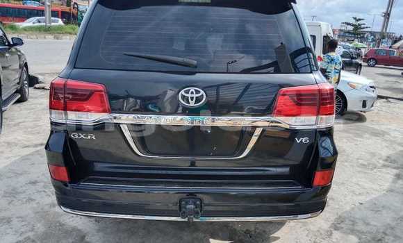 Buy Used Toyota Land Cruiser Black Car in Luanda in Luanda Province Buy Used Toyota Land Cruiser Black Car in Luanda in Luanda Province