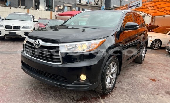 Buy Used Toyota Highlander Black Car in Luanda in Luanda Province Buy Used Toyota Highlander Black Car in Luanda in Luanda Province