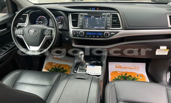 Buy Used Toyota Highlander Black Car in Luanda in Luanda Province Buy Used Toyota Highlander Black Car in Luanda in Luanda Province