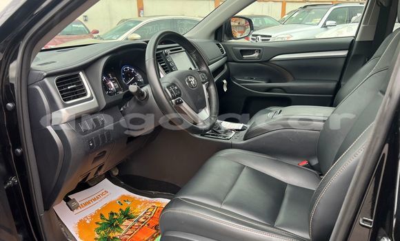 Buy Used Toyota Highlander Black Car in Luanda in Luanda Province Buy Used Toyota Highlander Black Car in Luanda in Luanda Province