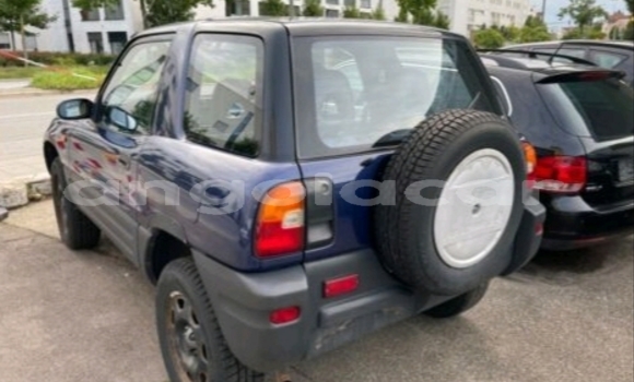 Buy Used Toyota RAV4 Blue Car in Luanda in Luanda Province Buy Used Toyota RAV4 Blue Car in Luanda in Luanda Province