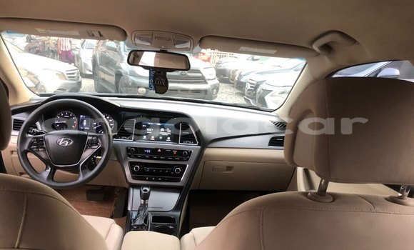 Acheter Occasion Voiture Hyundai Sonata Noir à Luanda, Province de Luanda Acheter Occasion Voiture Hyundai Sonata Noir à Luanda, Province de Luanda