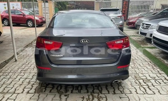 Acheter Occasion Voiture Kia Optima Gris à Luanda, Province de Luanda Acheter Occasion Voiture Kia Optima Gris à Luanda, Province de Luanda
