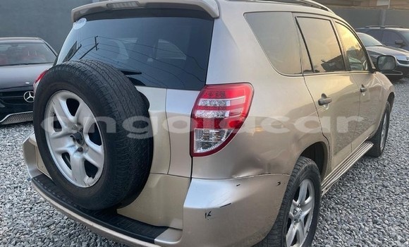 Buy Used Toyota RAV4 Silver Car in Luanda in Luanda Province Buy Used Toyota RAV4 Silver Car in Luanda in Luanda Province