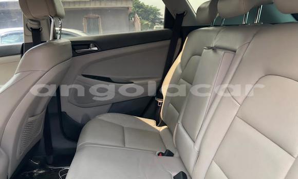 Acheter Occasion Voiture Hyundai Tucson Marron à Luanda, Province de Luanda Acheter Occasion Voiture Hyundai Tucson Marron à Luanda, Province de Luanda