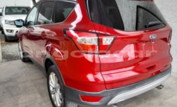 Comprar Usado Ford Escape Vermelho Carro em Luanda em Luanda Province Comprar Usado Ford Escape Vermelho Carro em Luanda em Luanda Province