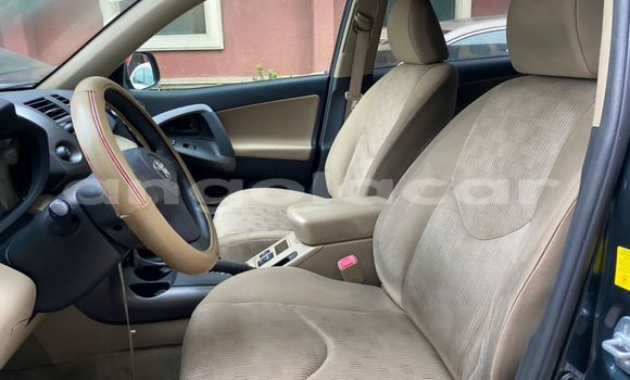 Comprar Usado Toyota RAV4 Azul Carro em Luanda em Luanda Province Comprar Usado Toyota RAV4 Azul Carro em Luanda em Luanda Province