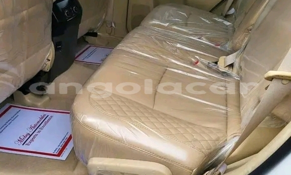 Acheter Occasion Voiture Toyota Prado Blanc à Luanda, Province de Luanda Acheter Occasion Voiture Toyota Prado Blanc à Luanda, Province de Luanda