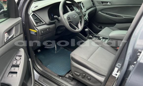 Buy Used Hyundai Tucson Black Car in Luanda in Luanda Province Buy Used Hyundai Tucson Black Car in Luanda in Luanda Province