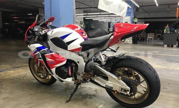 Comprar Usado Honda Acty Branco Carro em Caxito em Bengo Comprar Usado Honda Acty Branco Carro em Caxito em Bengo