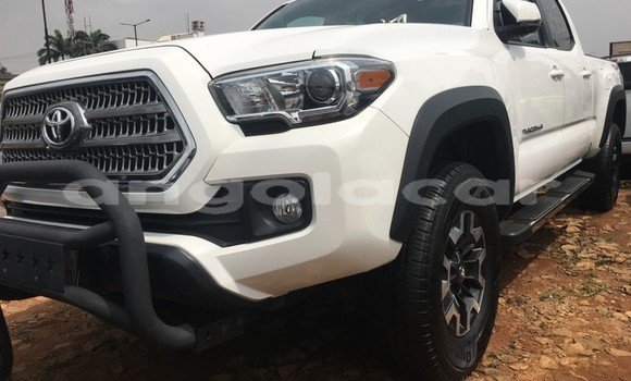 Comprar Usado Toyota Tacoma Branco Carro em Luanda em Luanda Province Comprar Usado Toyota Tacoma Branco Carro em Luanda em Luanda Province