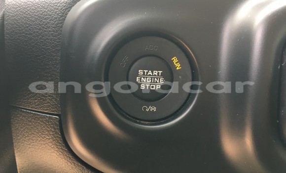 Buy Used Jeep Wrangler White Car in Luanda in Luanda Province Buy Used Jeep Wrangler White Car in Luanda in Luanda Province