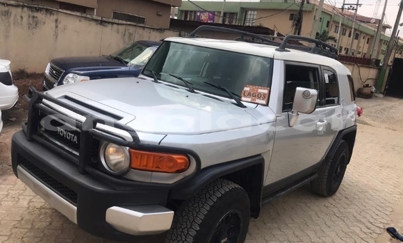 Acheter Occasion Voiture Toyota FJ Cruiser Gris à Luanda, Province de Luanda