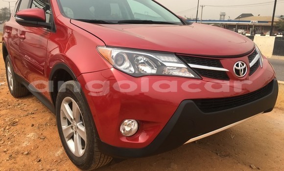 Acheter Occasion Voiture Toyota RAV4 Rouge à Huambo, Huambo